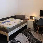 Waldpension Pfeiferhaus ゲストハウス