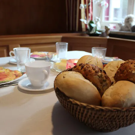Waldpension Pfeiferhaus بيت ضيافة